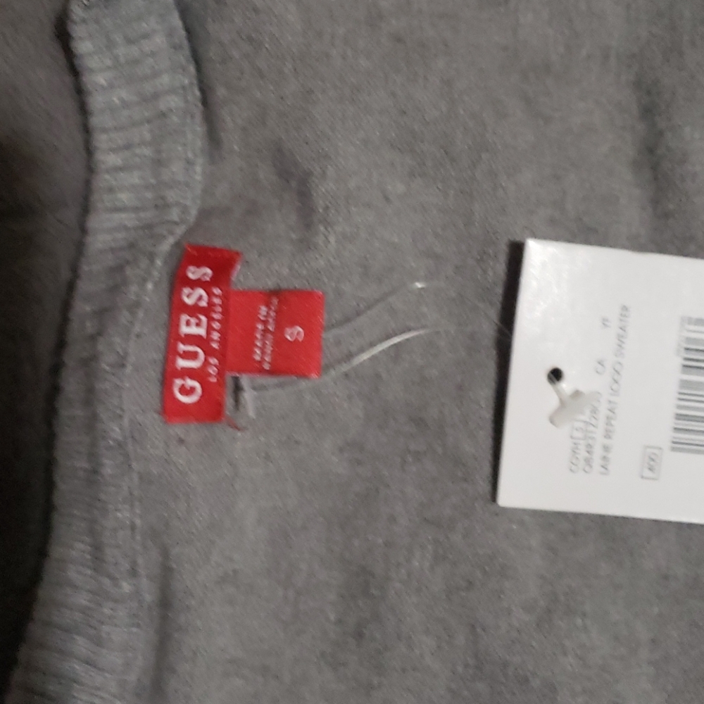 GUESS SWEATER - Picture 2 of 3
